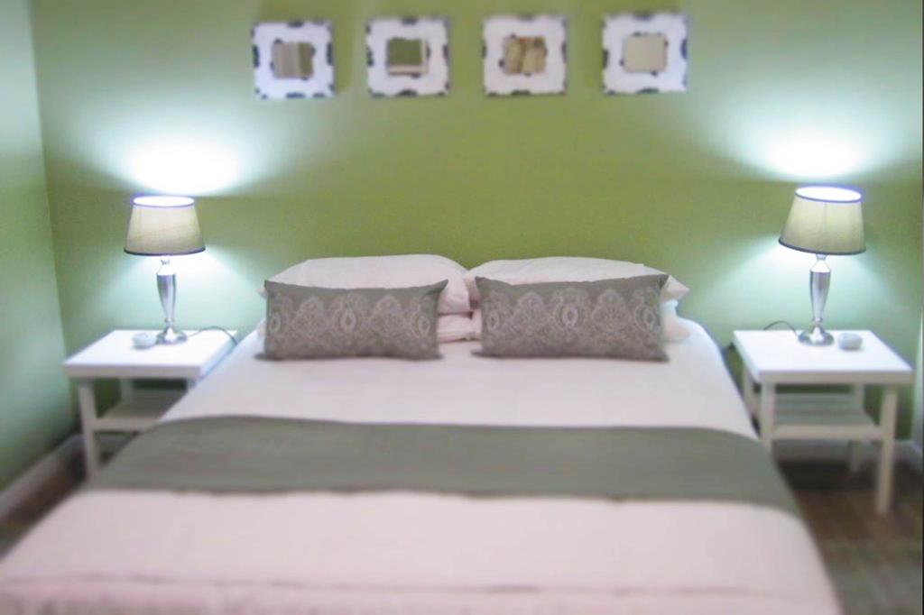 16 On Main Villa Arniston Room photo